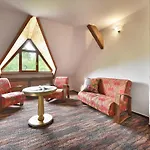 Hotel Maxmilian Lifestyle Loučeň